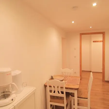 Guest house City *